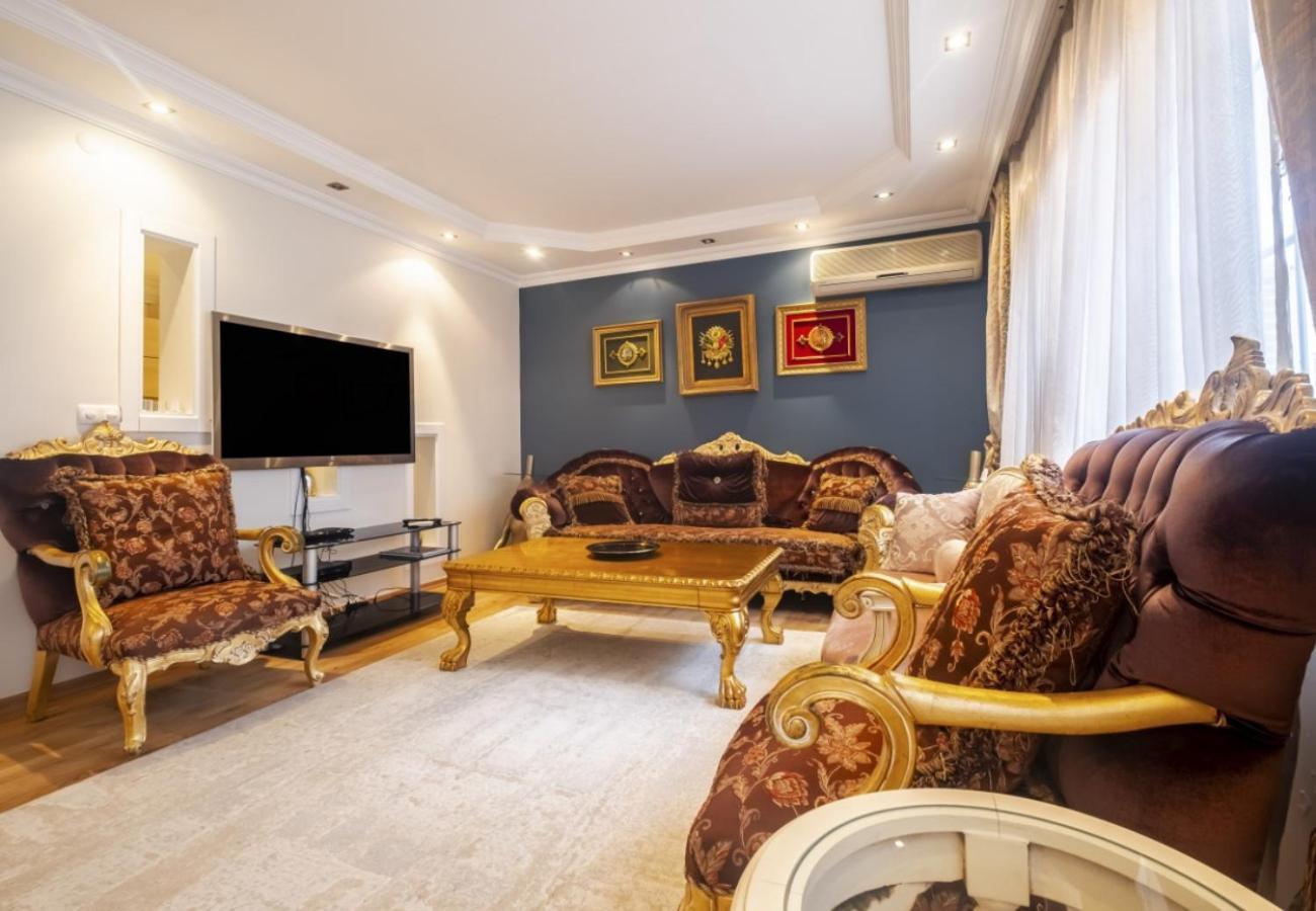 Exclusive Flat With Balcony In Nisantasi Apartment อิสตันบูล ภายนอก รูปภาพ