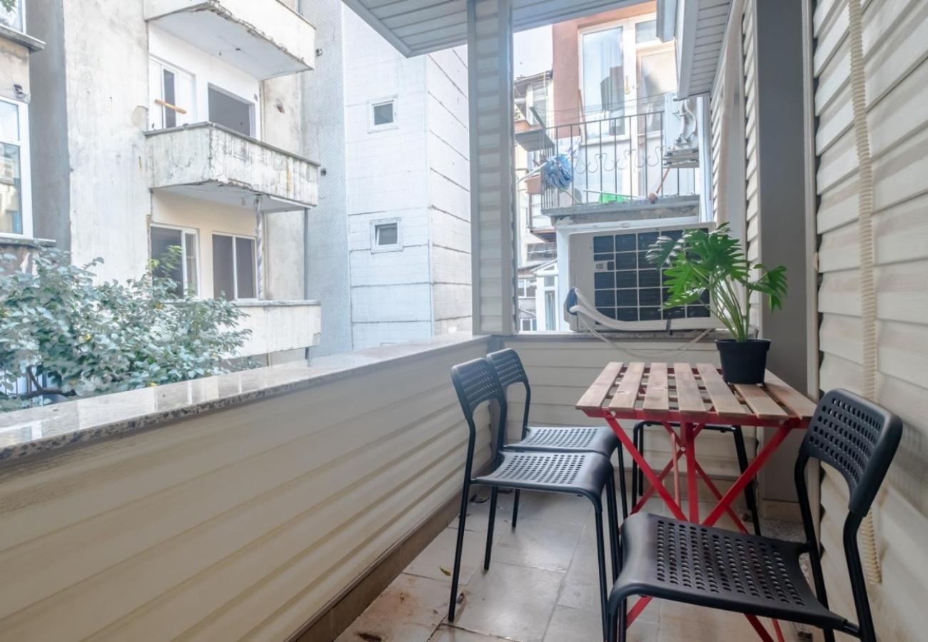 Exclusive Flat With Balcony In Nisantasi Apartment อิสตันบูล ภายนอก รูปภาพ